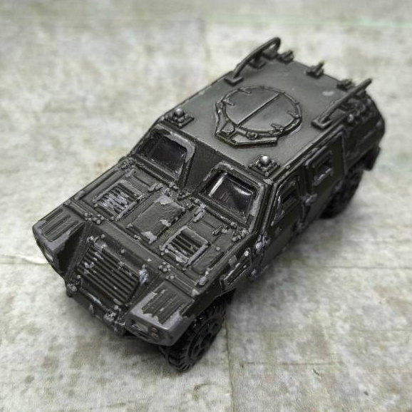 Tomica โมเดลรถเหล็กโทมิก้า  รถทหาร JSDF Light Armoured Vehicle  NO.114   S = 1/66