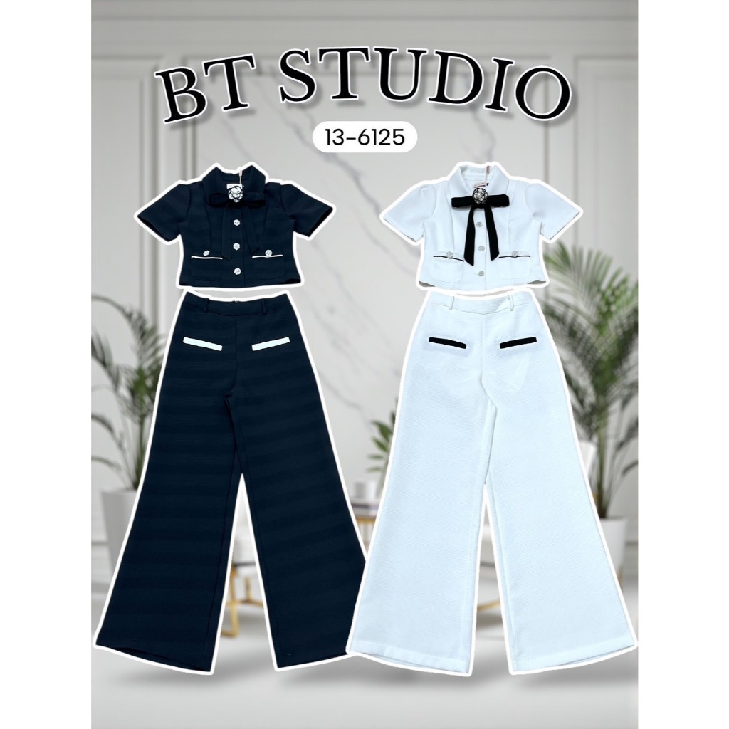 BT 13-6125 เซท 4 ชิ้น เสื้อแขนสั้น คอปกกระดุมหน้า แมทย์กับกับกางเกงขายาว  มาพร้อมโบว์สีดำและเข็มกลัด