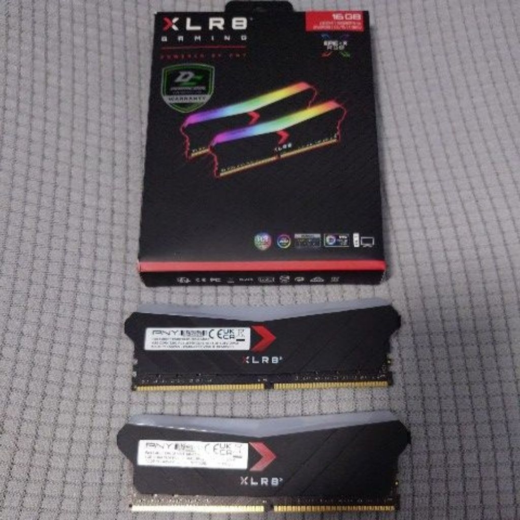 PNY XLR8 16GB (8x2) DDR4 3200MHz | ⚡️สภาพมือ 1 | กล่องครบ | ประกัน LT (Lifetime Warranty) ⚡️