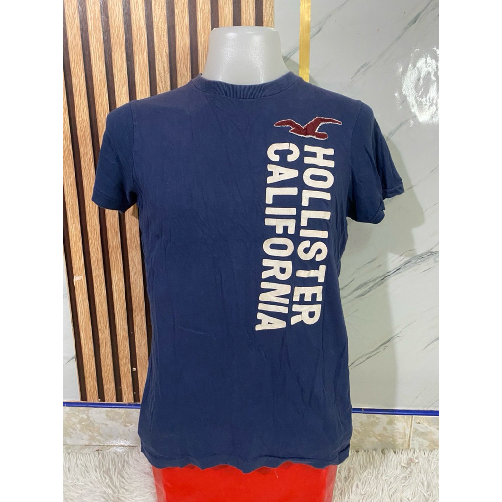 เสื้อยืดแขนสั้นยี่ห้อ HOLLISTER CALIFORNIA มือสองกระสอบนำเข้า