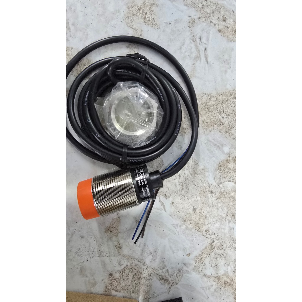 Proximity Sensor Autonics PR30-15DP