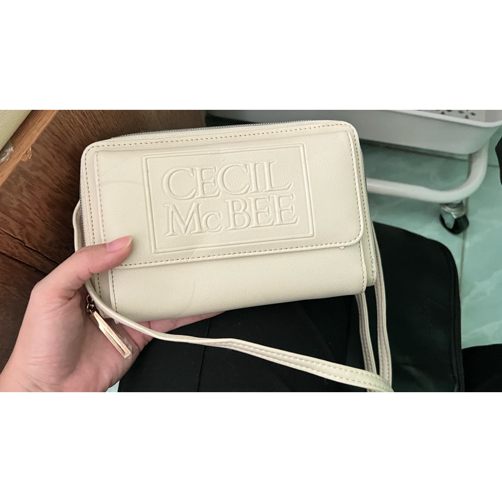 CECIL McBEE กระเป๋าสตางค์ แบรนด์ญี่ปุ่น มีตำหนิตามรูป