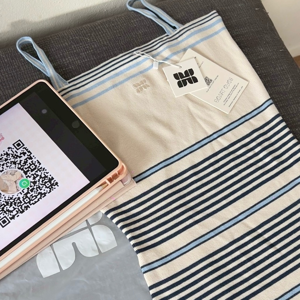 HEART EYES DRESS size : s , m มือ 1