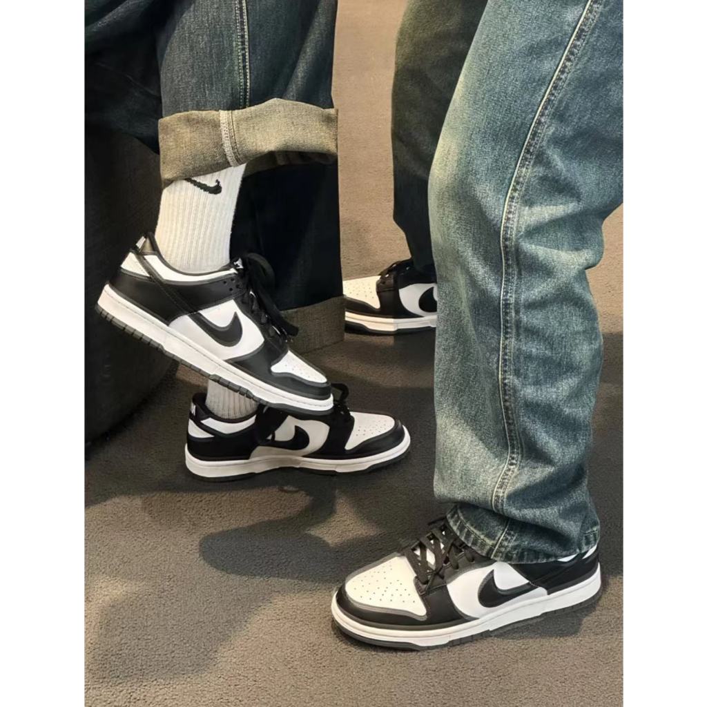 จัดส่งจากกรุงเทพฯ🇹🇭 NK AIR JORDAN 1 LOW BLACK Panda  รองเท้าบาสเก็ตบอลสไตล์เรโทร รองเท้ากีฬาชายและหญิง  พร้อมกล่อง - รูปที่ 4