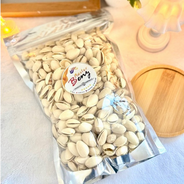 ถั่วพิสตาชิโอ้ อบเกลือ เกรดพรีเมี่ยม 1kg.  นำเข้าUSA เม็ดใหญ่ ขาว Pitachio Roasted ถั่วและธัญพืช