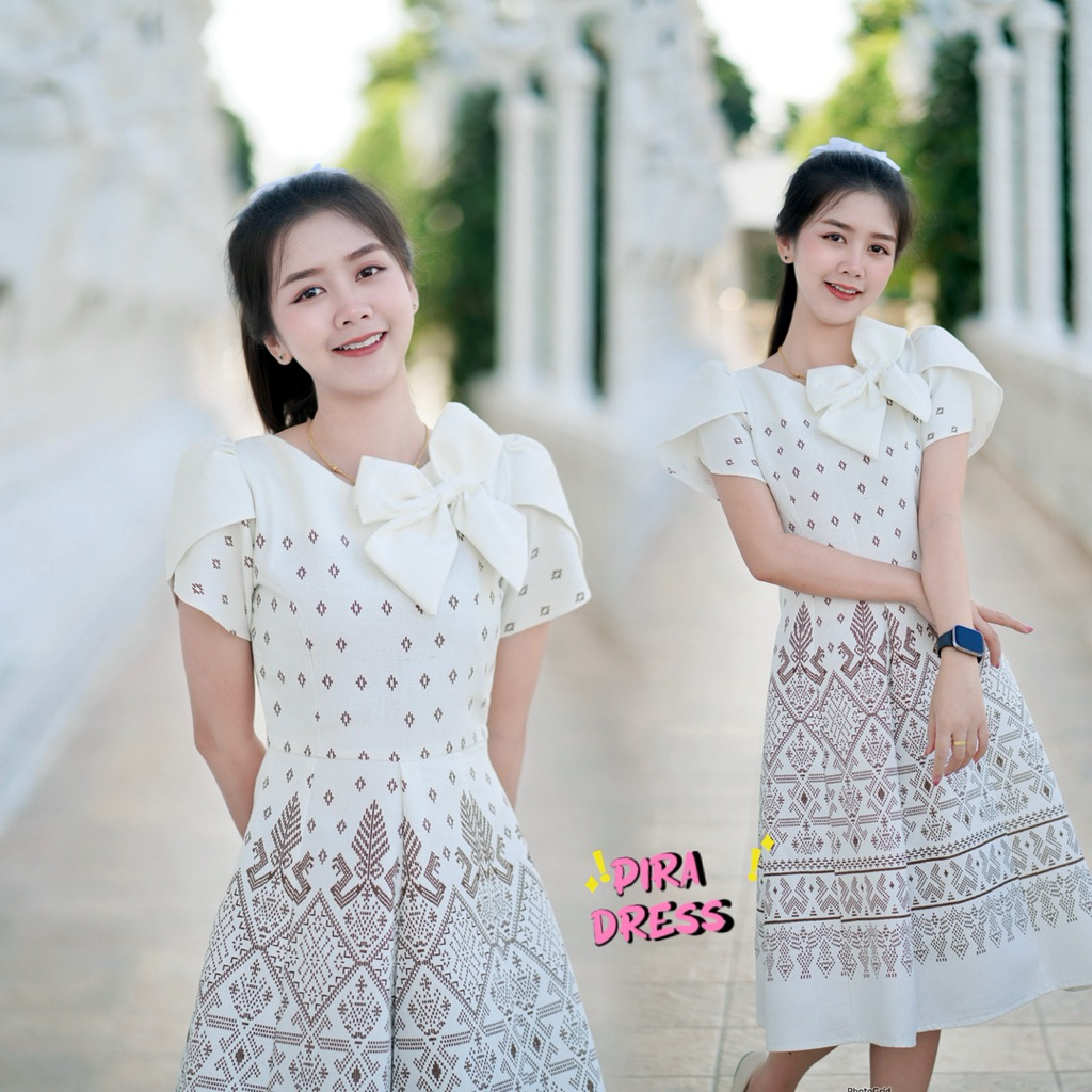 PIRA DRESS เดรสผ้าฝ้ายสีขาว แต่งโบว์ อัดกาวทั้งชุด