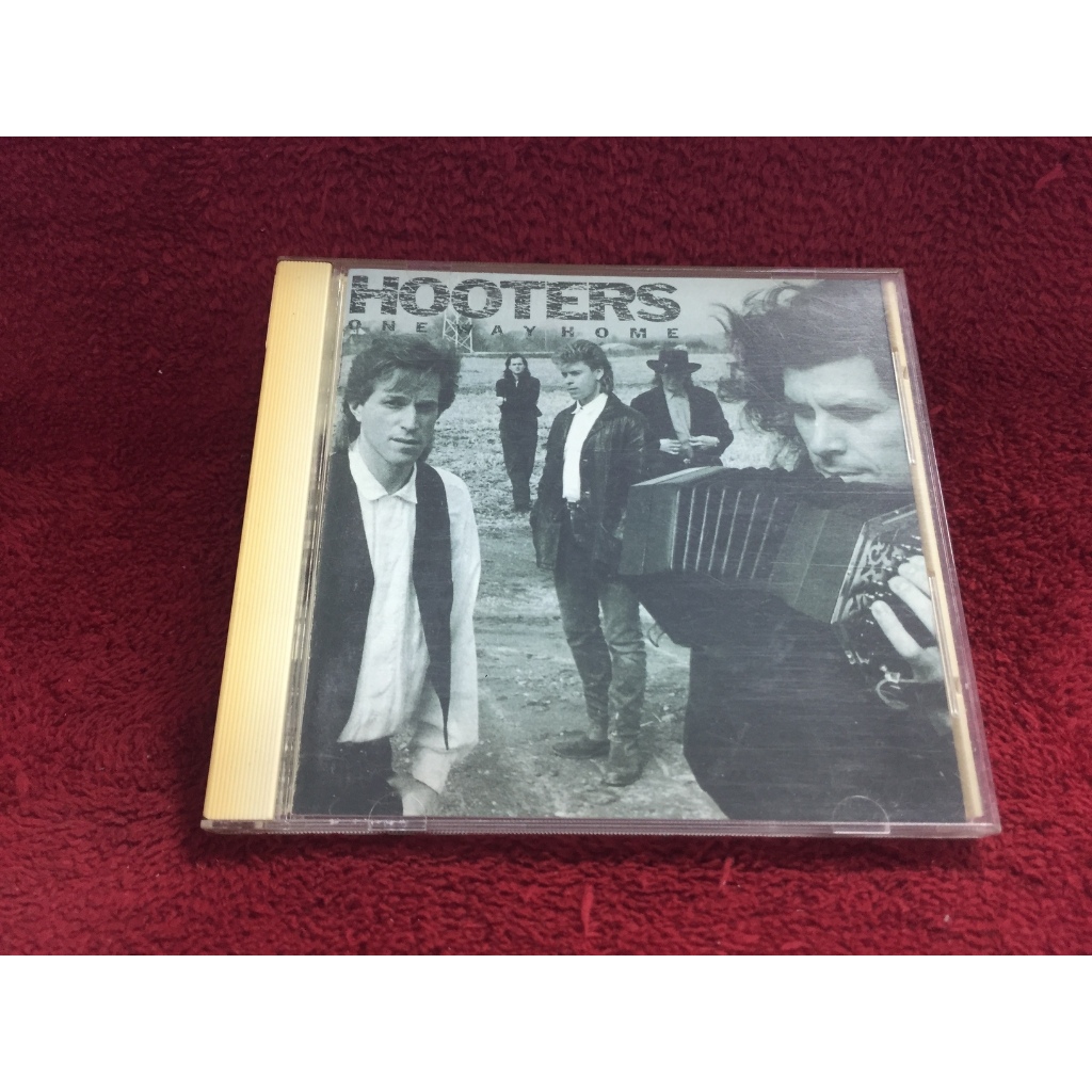 CD Hooters – One Way Home สภาพตามปก CA38-121