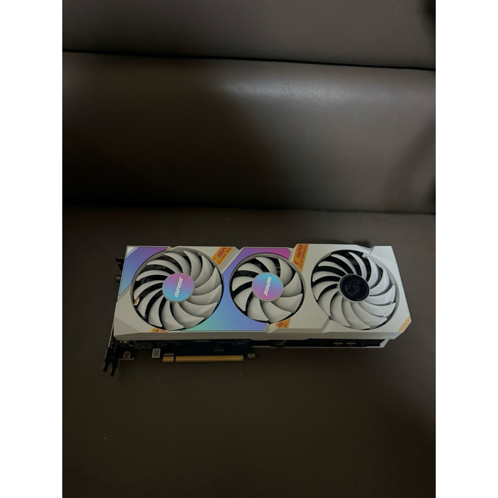 COLORFUL IGAME GEFORCE RTX 3050 Ultra W DUO OC 8GB เทส3dmark ผ่าน furmark ผ่าน พอร์ตติดครบ