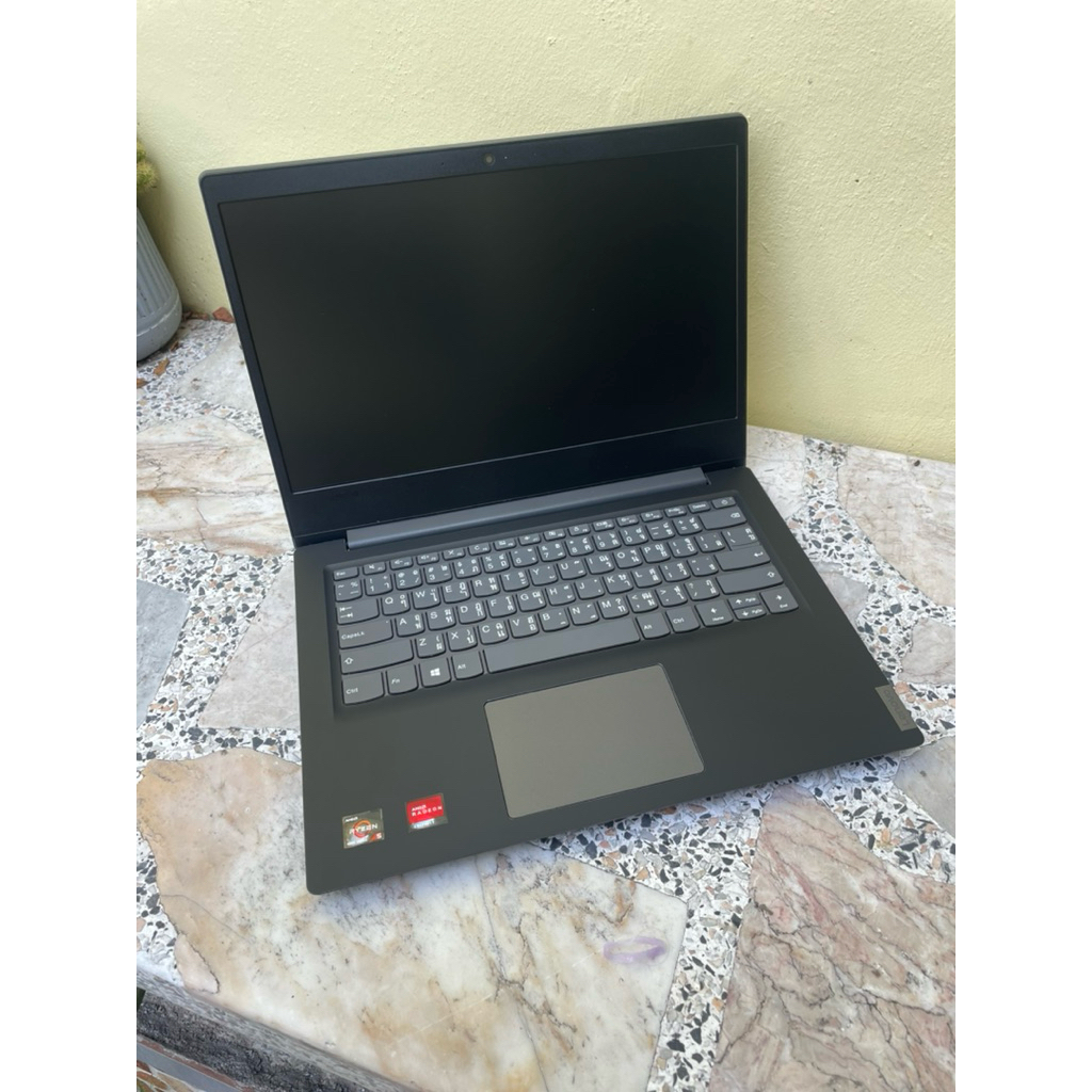 โน๊ตบุ๊คมือสองสภาพสวยสมบูรณ์ Ryzen5 4500U