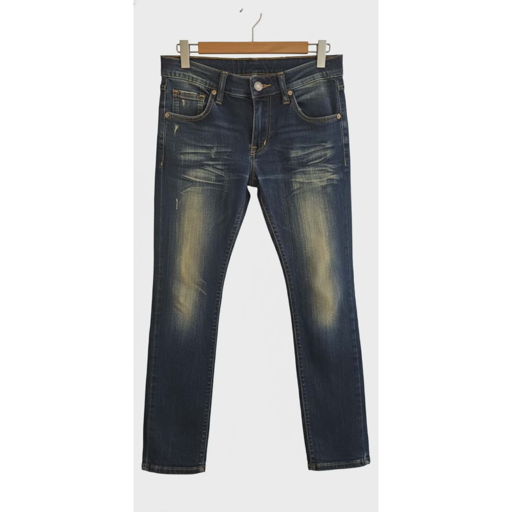 กางเกงยีนส์ขายาวเด็ก 9-10 ปีชาย Boys' long jeans มือสอง Live well สภาพดีเหมือนใหม่ รอบเอว 27 นิ้ว