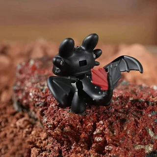 (พร้อมส่ง) How to Train Your Dragon Toothless The wings can move keychain พวงกุญแจเรืองแสง