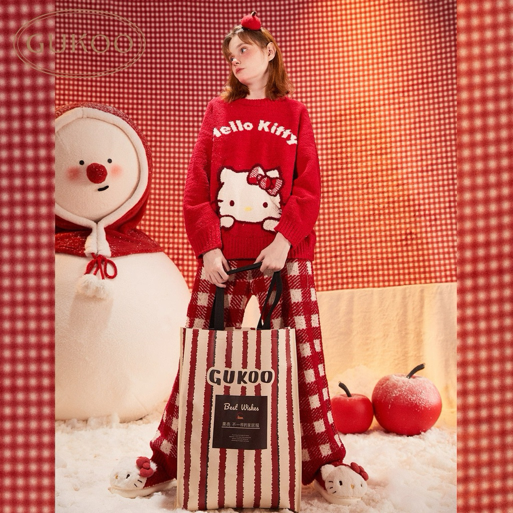 เซ็ตชุดนอน Gukoo x Hello Kitty New Year Red Winter Set