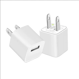 ที่ชาร์จจุดสีเขียวขนาดเล็กสำหรับอะแดปเตอร์ ชาร์จโทรศัพท์ Apple Android 5V1A หัวชาร์จ USB หัวเดียว