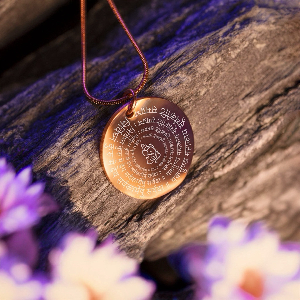 Devotional Ganpati Shlok Circle Necklace สร้อยคอวงกลมลายบทสวดบูชาพระพิฆเนศ