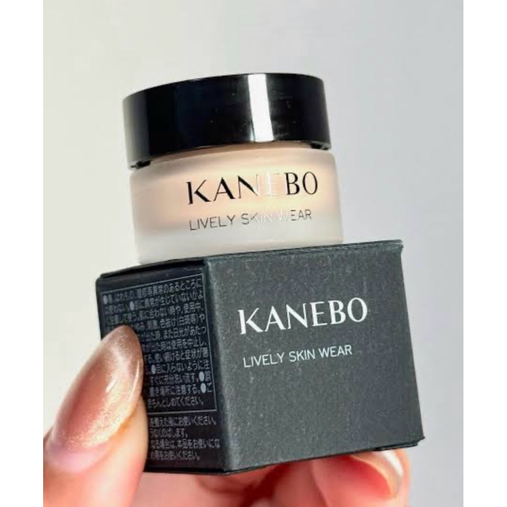 KANEBO LIVELY SKIN WEAR II 4 g #230
