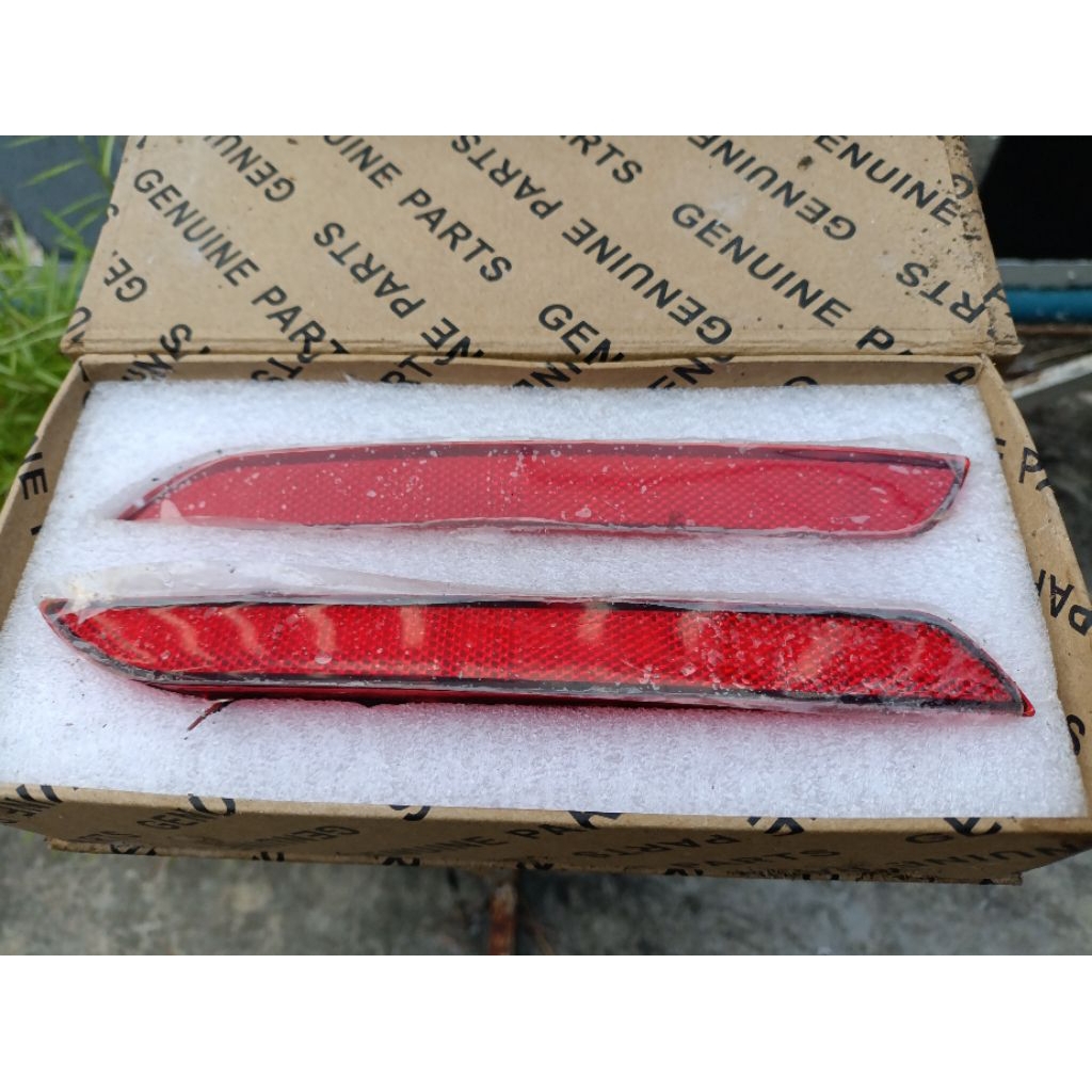 ไฟทับทิมกันชนหลัง HONDA JAZZ GE 08-13