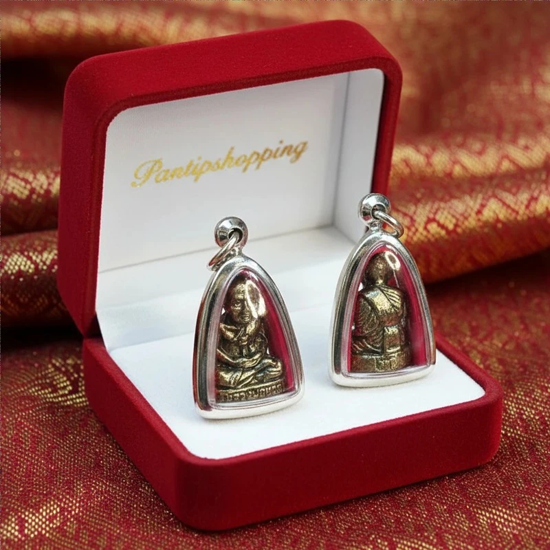 !!!ขายดี!!! จี้ ปู่ทวด พระเครื่อง หลวงปู่ทวด 3x4 กรอบสแตนเลส ไม่ลอกไม่ดำ ทองเหลืองแท้