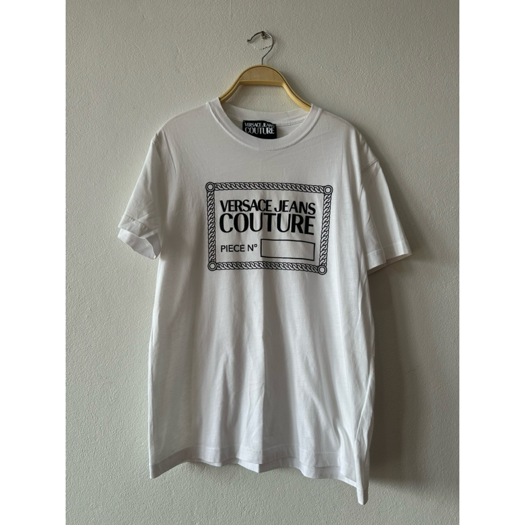 Versace เสื้อยืดสีขาว