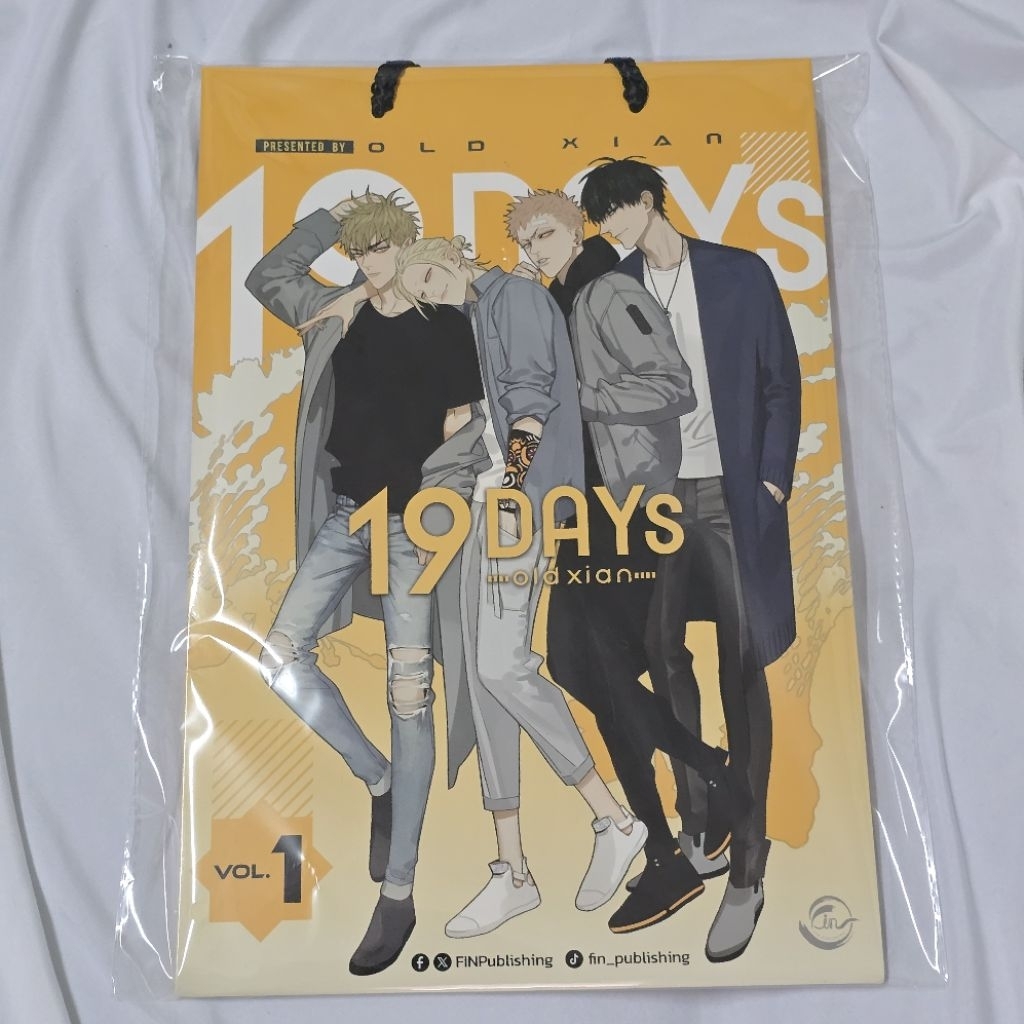 ถุงกระดาษ 19 days สนพ. Fin Publishing