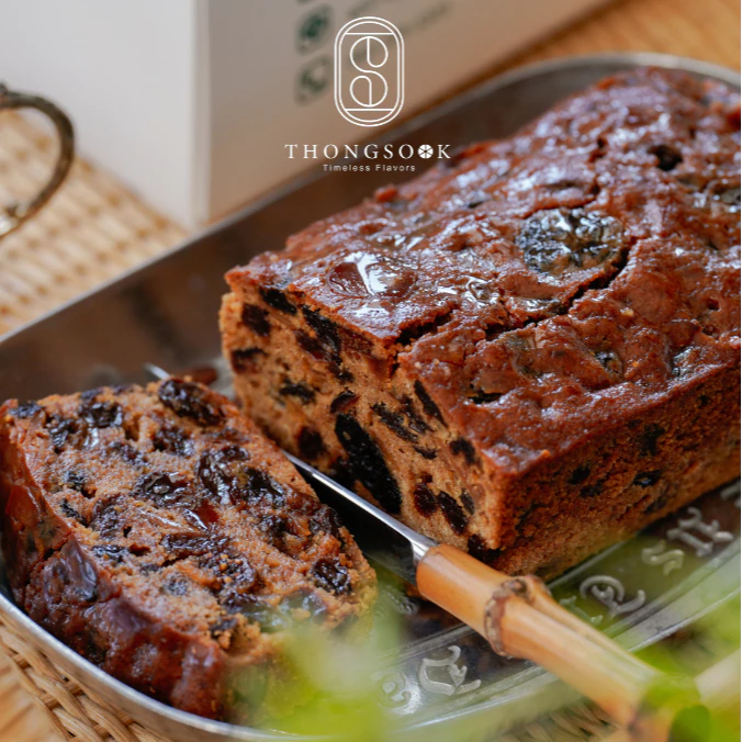 [500 กรัม] Fruitcake by Thongsook | Classic Topping Fruitcake | ชุ่มฉ่ำ หอมอร่อย วัตถุดิบพรีเมี่ยม