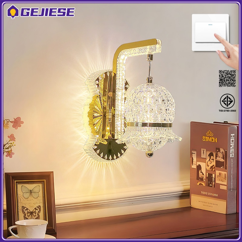 GEJIESE 3สี ไฟติดผนัง คริสตัลไฟติดผนัง LED ห้องนอน โคมไฟไฟหัวเตียง ทางเดิน ห้องนั่งเล่น โมเดิร์น โคมไฟหรู คมไฟผนัง