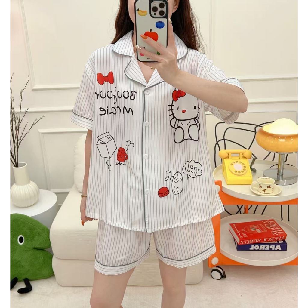 8883 ชุดนอนไหมอิตาลีลายการ์ตูนน่ารักๆ ใส่สบาย สไตล์เกาหลี ไม่ร้อน ราคาไม่แพง(สินค้าพร้อมส่ง) - รูปที่ 4