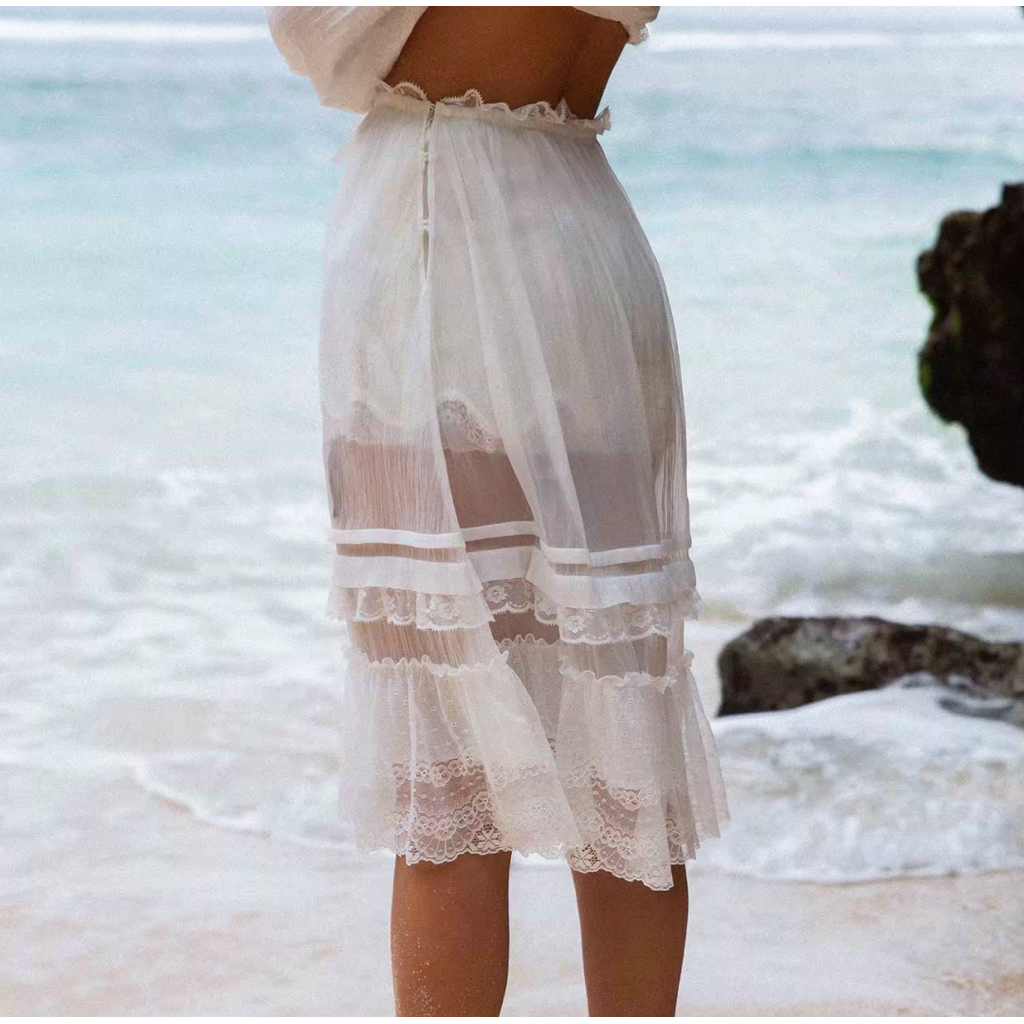 mitr Lily layers skirt สีขาว size s มือสอง