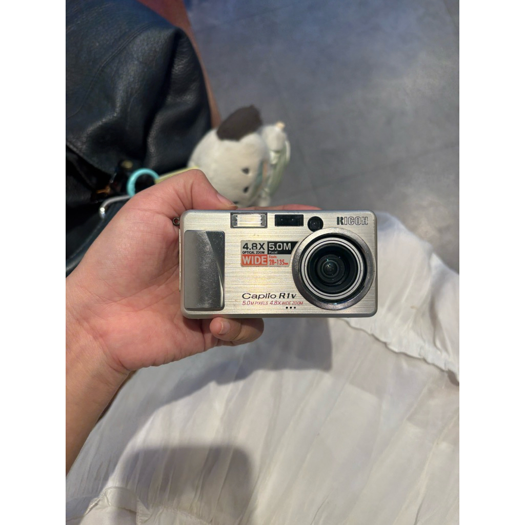 กล้องมือสอง Ricoh r1v