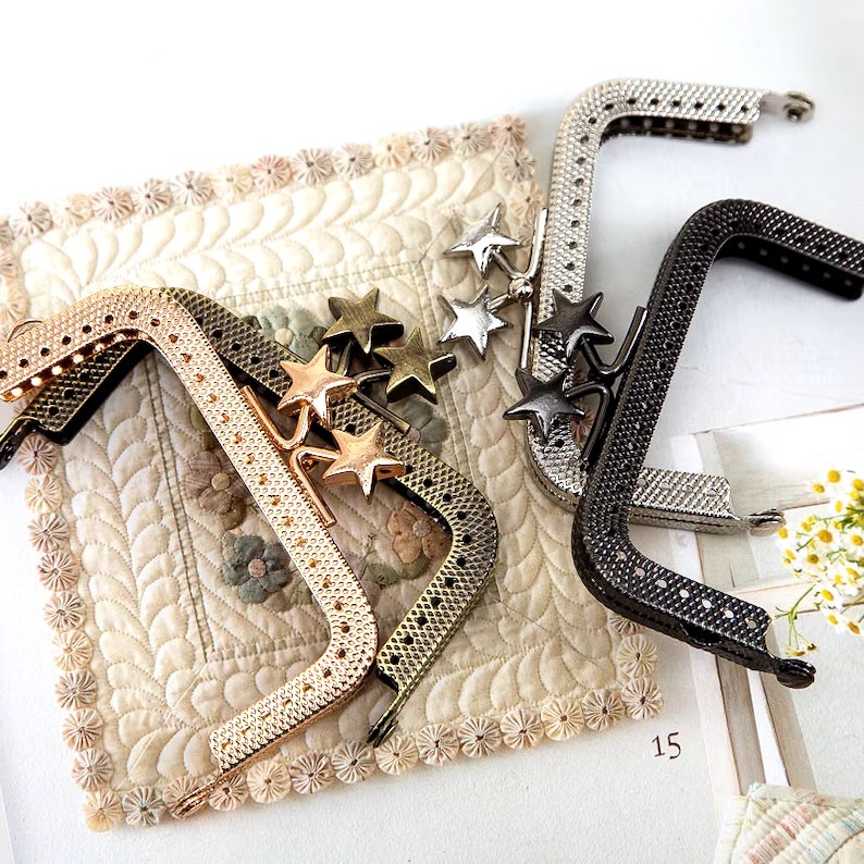 ปากกระเป๋าปิ๊กแป๊ก ขนาด3.5นิ้ว(42111)