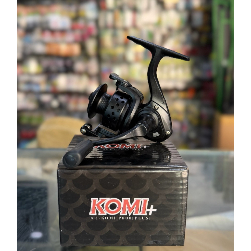 รอกสปินตกกุ้งKOMIรุ่นP800PLUS สปูนโลหะ
