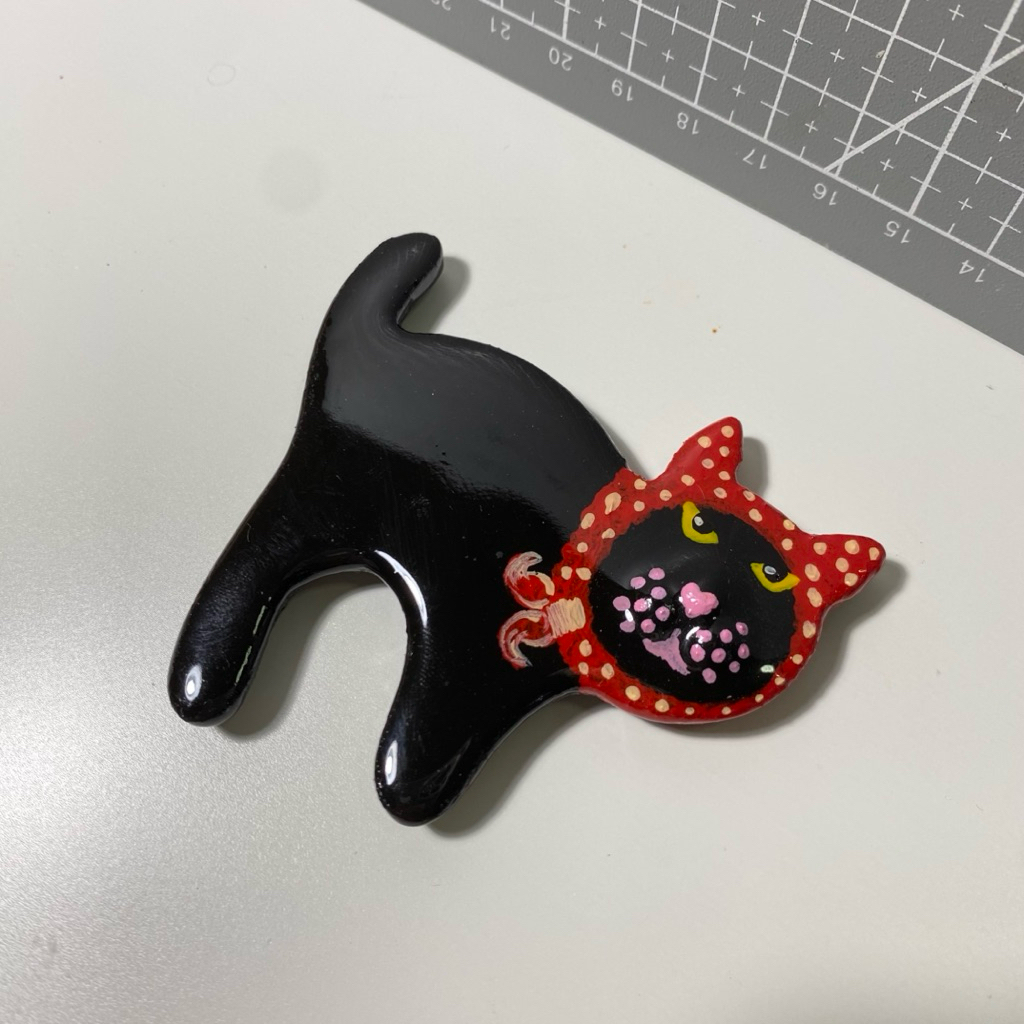 พร้อมส่ง 🫶🏻 ดินปั้นแฮนด์เมด แม่เหล็ก แม็กเน็ต น้องแมวดำโม่งแดง 🐈‍⬛💢 สุดกวน ปั้นจากดินเยื่อกระดาษ เคล