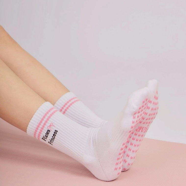 Avie - Jolie Pilates Socks🩷