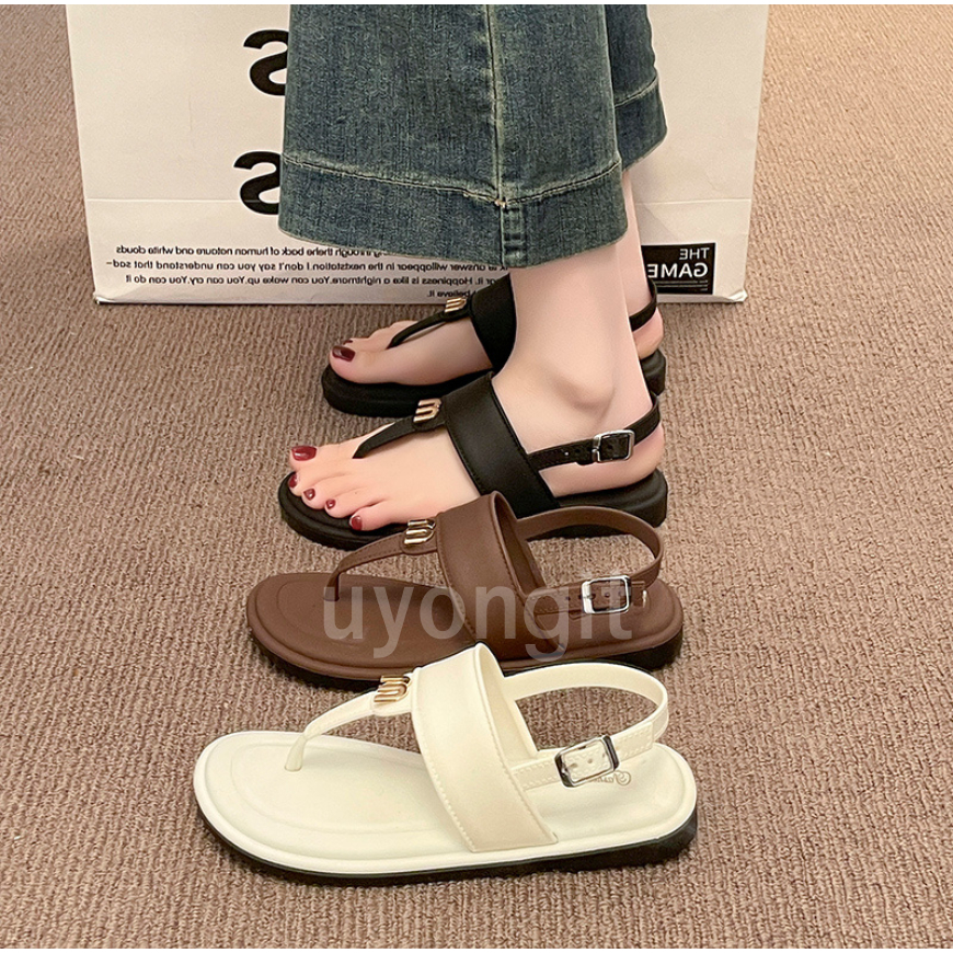 uyongit รองเท้าแตะ หูหนีบ รัดส้น พื้นนิ่ม ยาง PVC ประดับตัวอักษร M ทรงสวยใส่สบาย พร้อมส่งในไทย มีส่งด่วน S-243