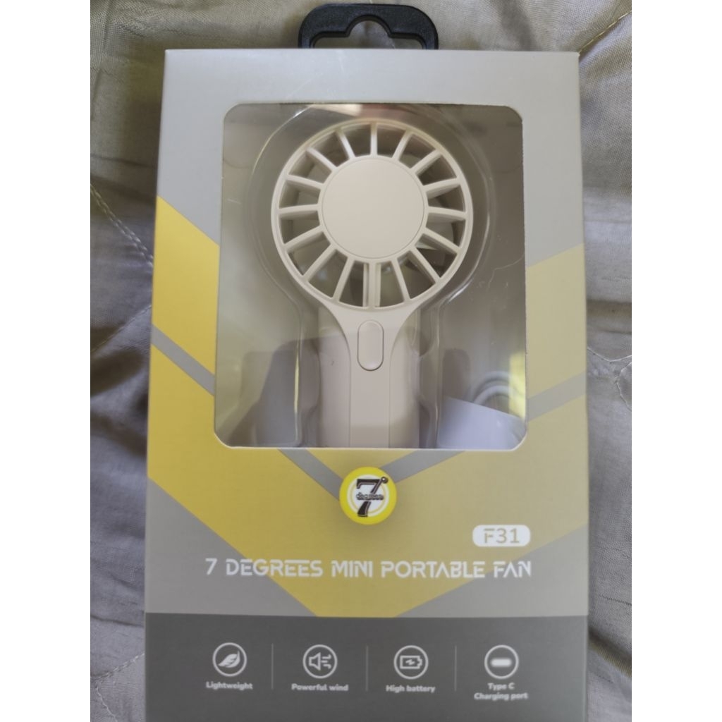 7 DEGREES MINI PORTABLE FANF31