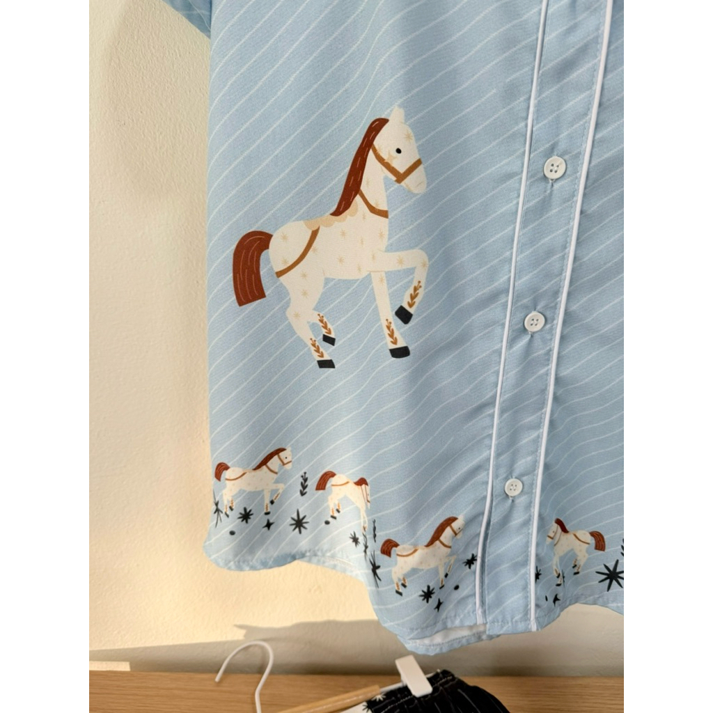 Horse with star เสื้อเชิ้ตสีฟ้าลายม้า ราคา ถูกที่สุด ดีลบีเคเค แกลเลอรีภาพที่ 5