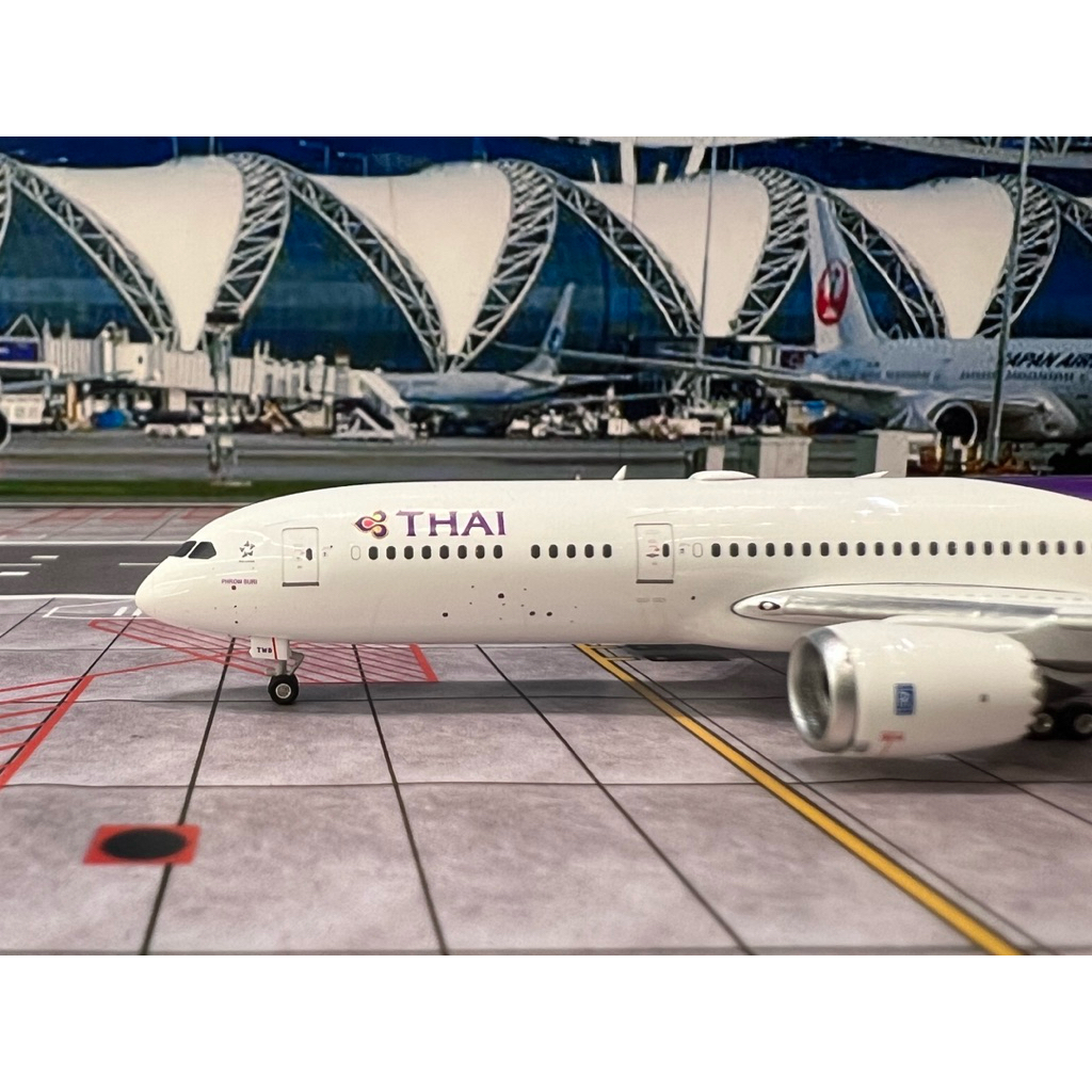 Phoenix Model [11708] 1:400 Thai Airways B787-9 HS-TWB - รูปที่ 4