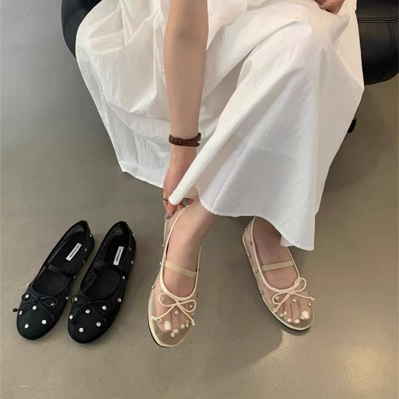 Amhher  รองเท้าบัลเล่ต์ประดับเพชรเทียมแบบตาข่าย สวมใส่สบายและน้ำหนักเบา (เพิ่มขนาด 1 ไซส์)