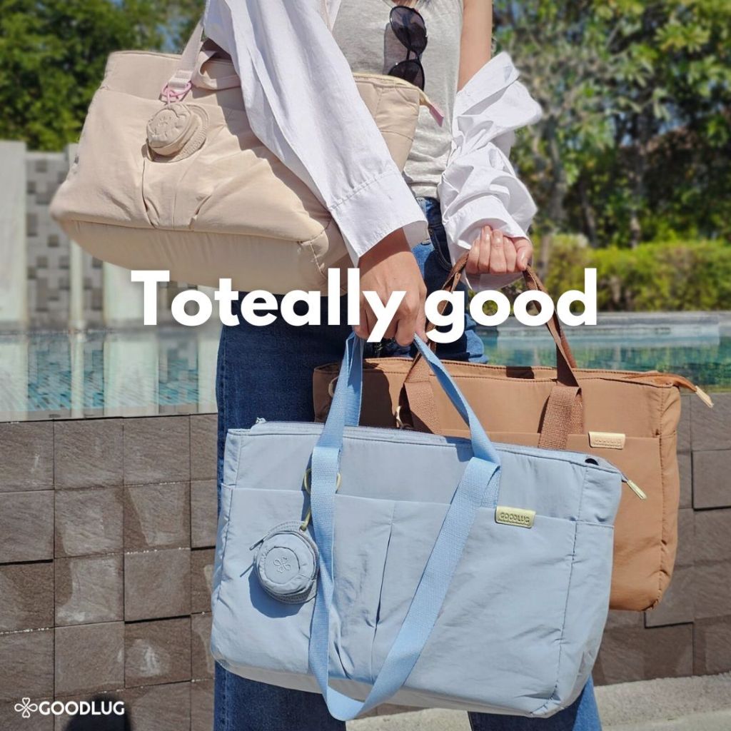 กระเป๋าสะพายไนลอน 100% Toteally Good กันน้ำ ใบใหญ่ เบา จุ ใส่ Laptop 15.6” ได้