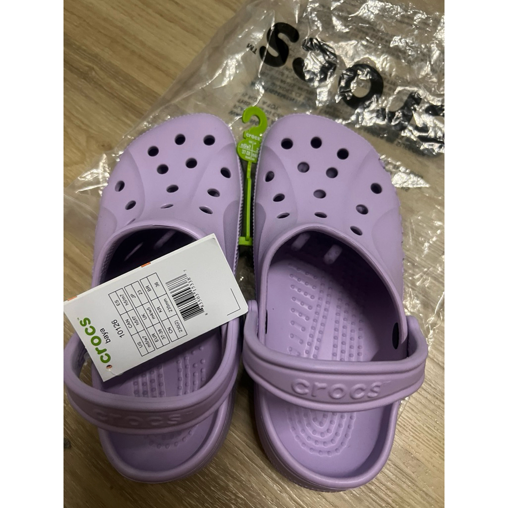 มือหนึ่ง งานเอ้าท์เล็ท  CROCS รองเท้าลำลองผู้ใหญ่ BAYA CLOG Orchid Purple 💥งานหลุด QC  💥กรุณาอ่านราย