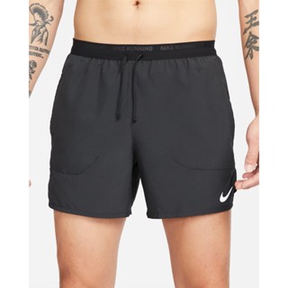 กางเกงวิ่งขาสั้น 5 นิ้วมีซับในผู้ชาย Nike Dri-FIT Stride ของ…