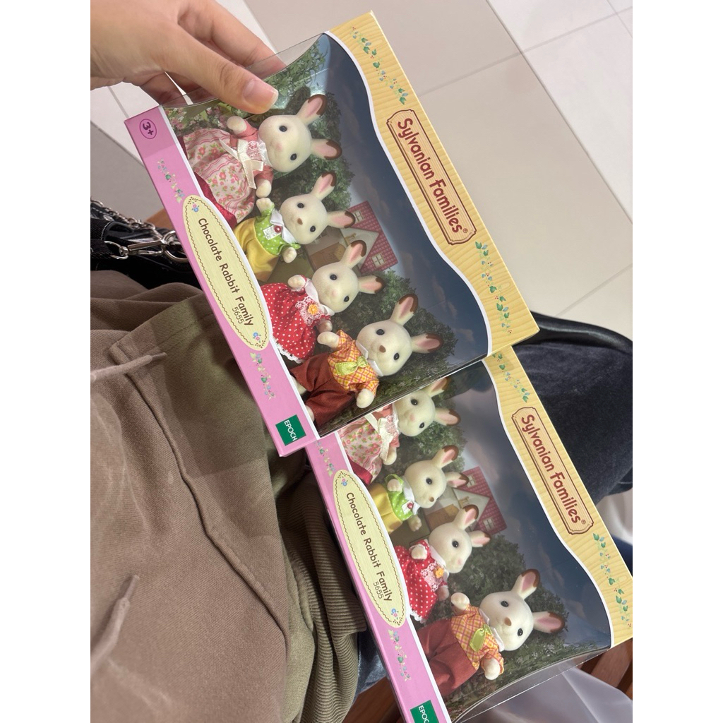 sylvanian families , chocolate rabbit family