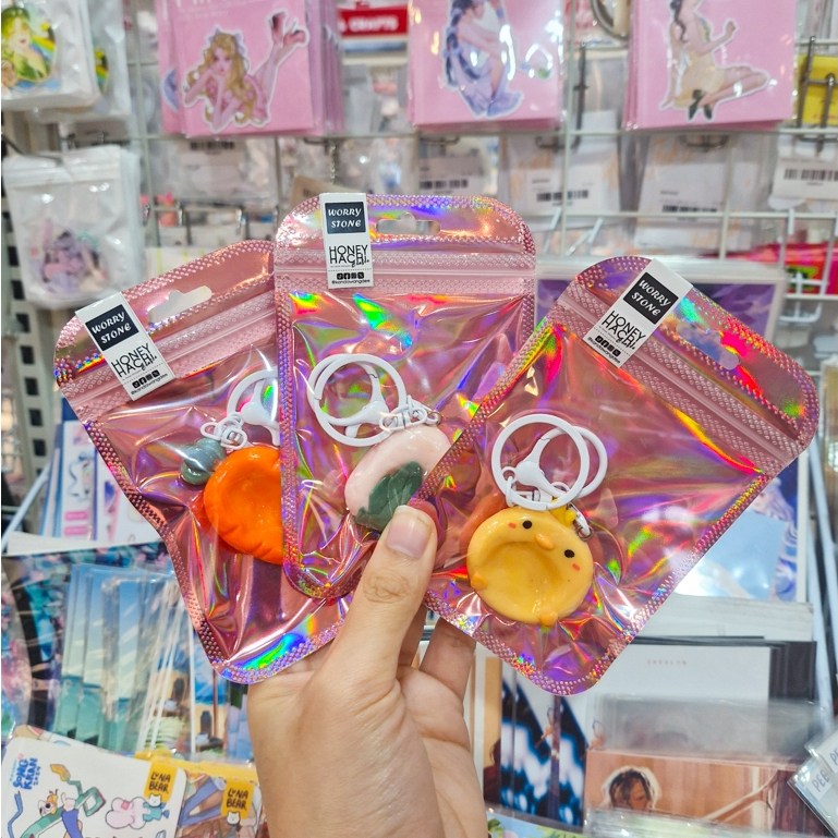 ***Inbox สอบถามลายสินค้าก่อนกดสั่งซื้อ***🥕มีลายใหม่ด้วยนะ!🥕Worry Stone Ver.2 หินคลายเครียดพร้อมที่ห้อยสุดคิ้วท์! [HONEYH