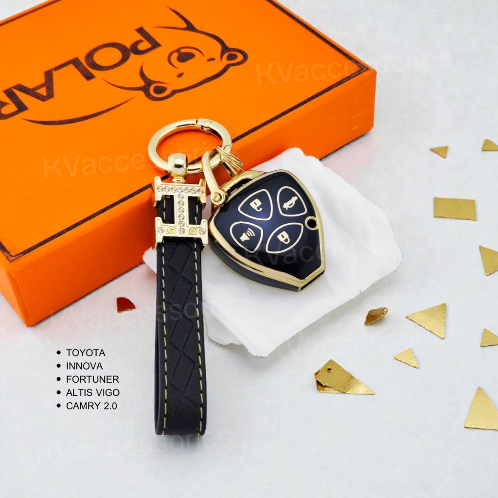เคสกุญแจรถยนต์ Toyota  Vigo Innova Fortuner Altis Camry 2.0 แบบ4ปุ่ม เคสกุญแจ TPU พร้อมพวงกุญแจ