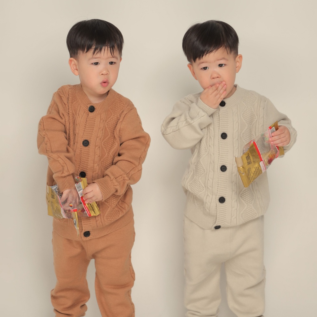 COK0111  |  Kid Cable Knit Set