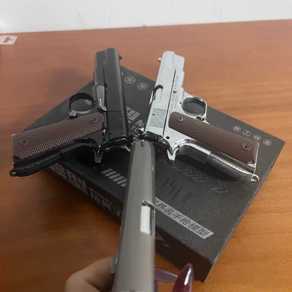 Published in 1911, this model was designed by a famousmaster, making it a collectible item with a se