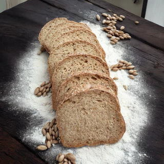 S88GVL ขนมปังไร้กลูเตนจากแป้งข้าวเจ้าแบบไลท์ GLuten-Free Light Rice Flour Bread