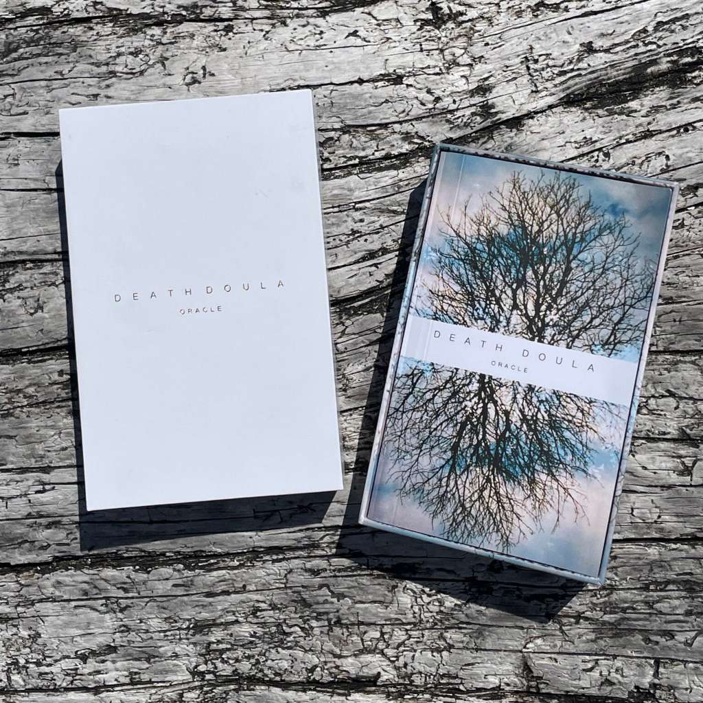 พร้อมส่งแท้💯Death Doula Oracle Cards  ไพ่ทาโรต์