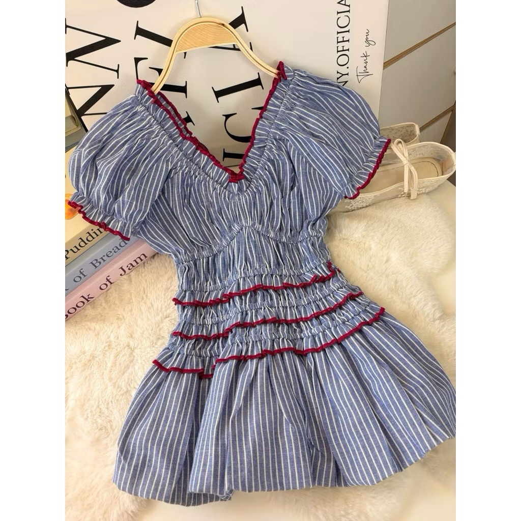 เสื้อมือสอง Pummy Top เสื้อแขนตุ๊กตาผู้หญิง ลายริ้วทรงบอลลูน