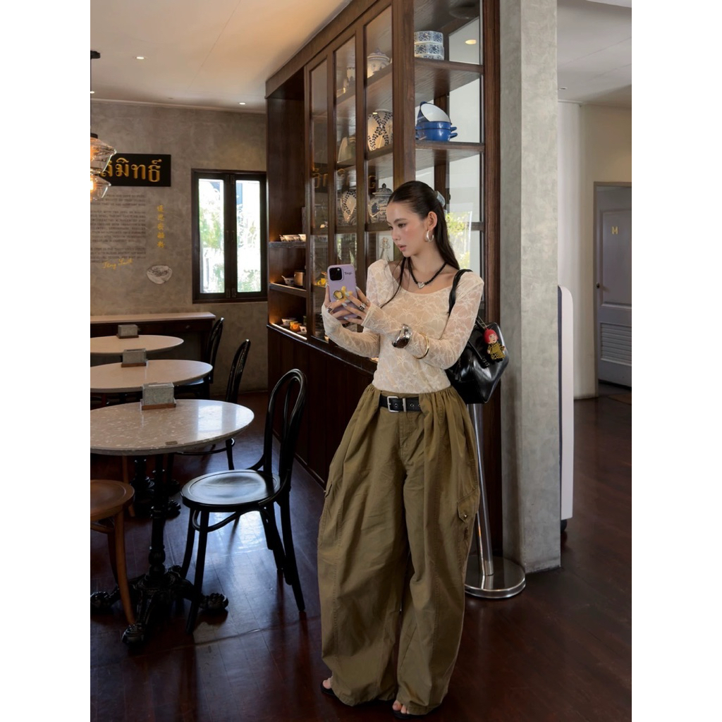 ส่งด่วน 🛵 #26K059 MMFISH 𝗥𝗢𝗠𝗘 𝗪𝗜𝗗𝗘 𝗟𝗢𝗡𝗚 𝗣𝗔𝗡𝗧𝗦 กางเกงขายาวทรงบอลลูน ดีไซน์ชิคทรงฮิต - รูปที่ 2