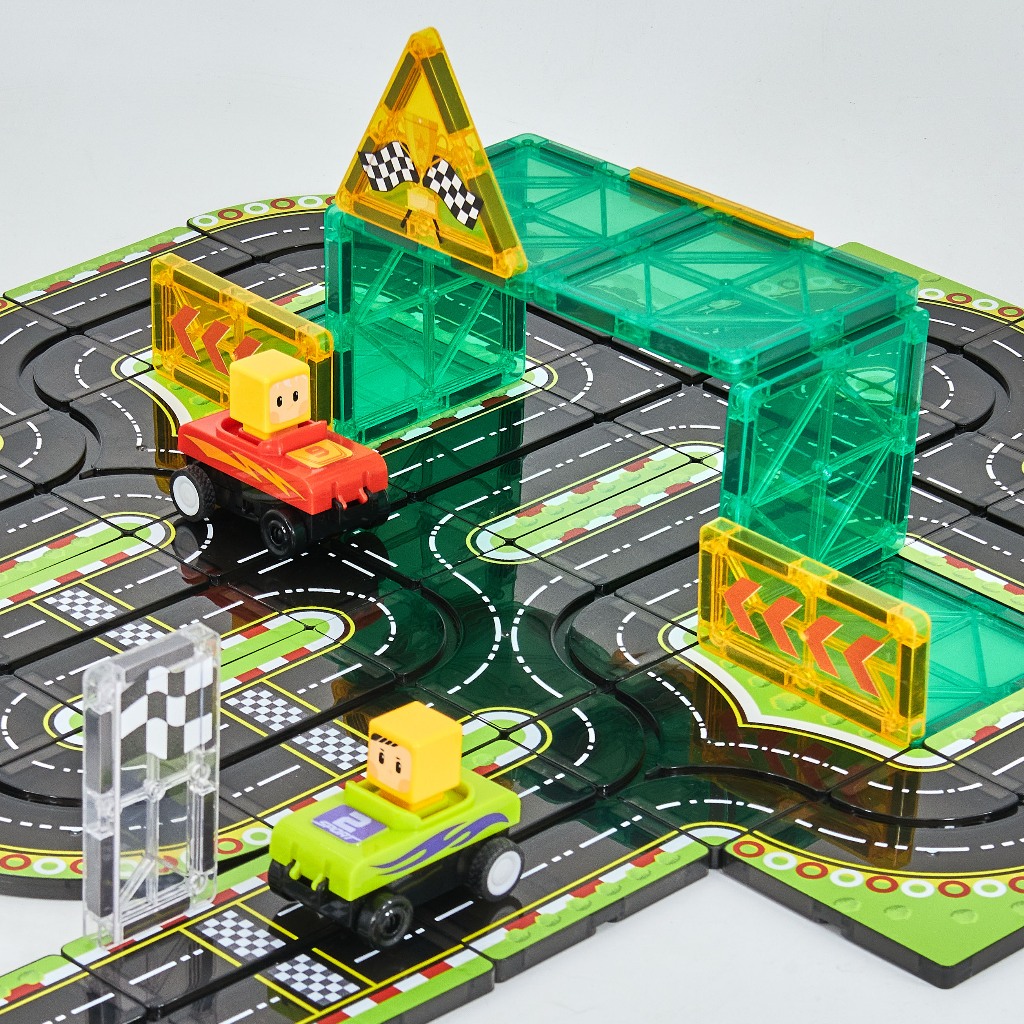 Magnet Tiles Road to The Race ของเล่นตัวต่อแม่เหล็กรางรถชุดสนามแข่ง 53 ชิ้น รูปที่ 4